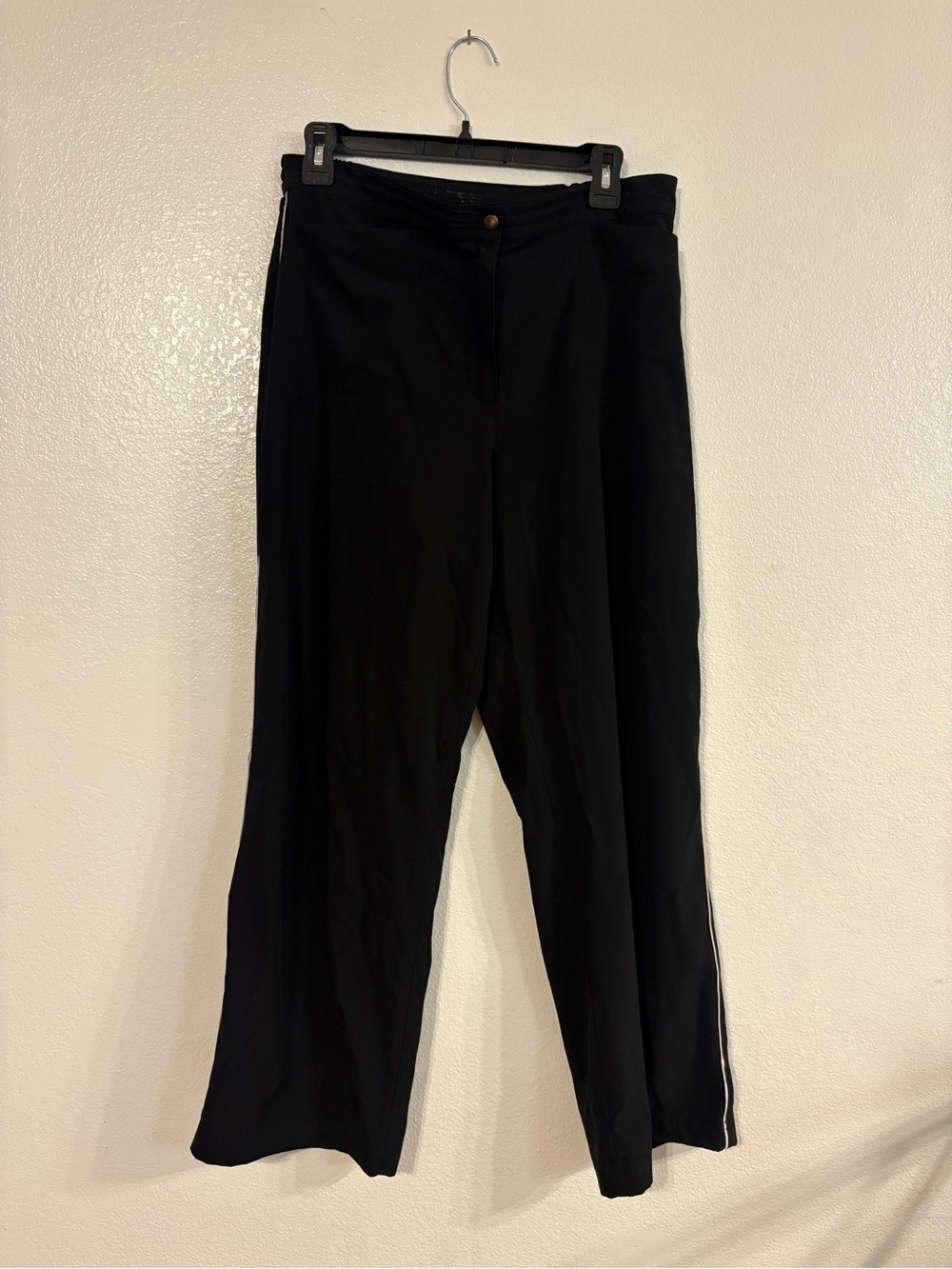 Zenergy Black Straight Leg Pants with Side Stripe Size 1